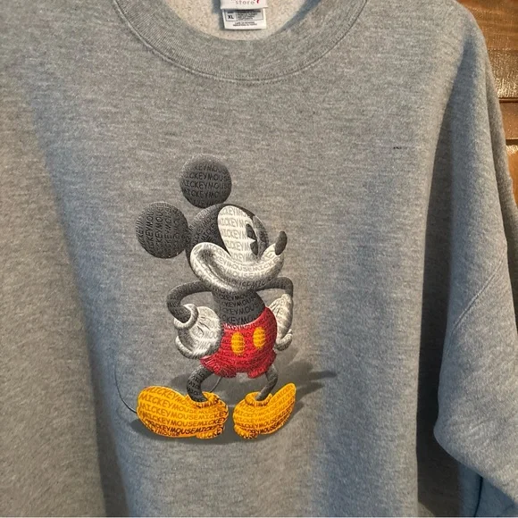 Disney Men's Gray Crewneck Sweater with Mickey Mouse - Picture 4 of 9